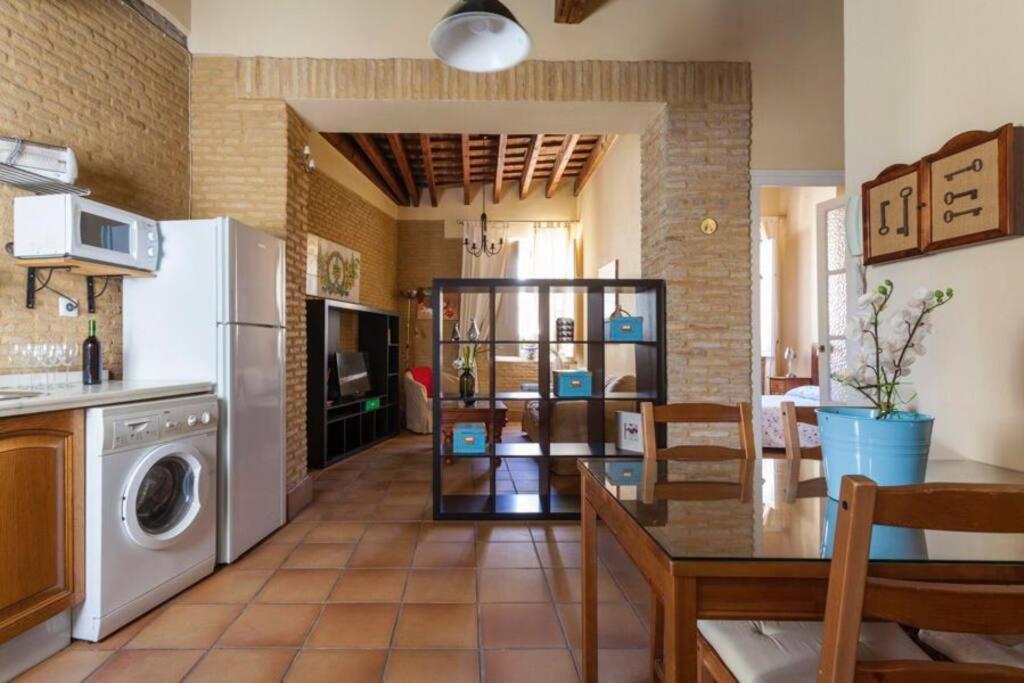 Precioso Apart - Localizacion Perfecta **Wifi - A/C** Sevilla Buitenkant foto